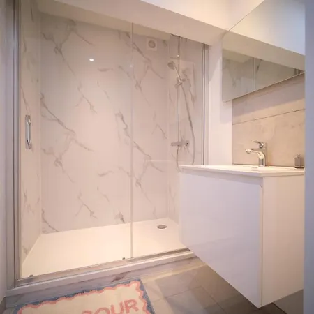 Smart - Center Apartment